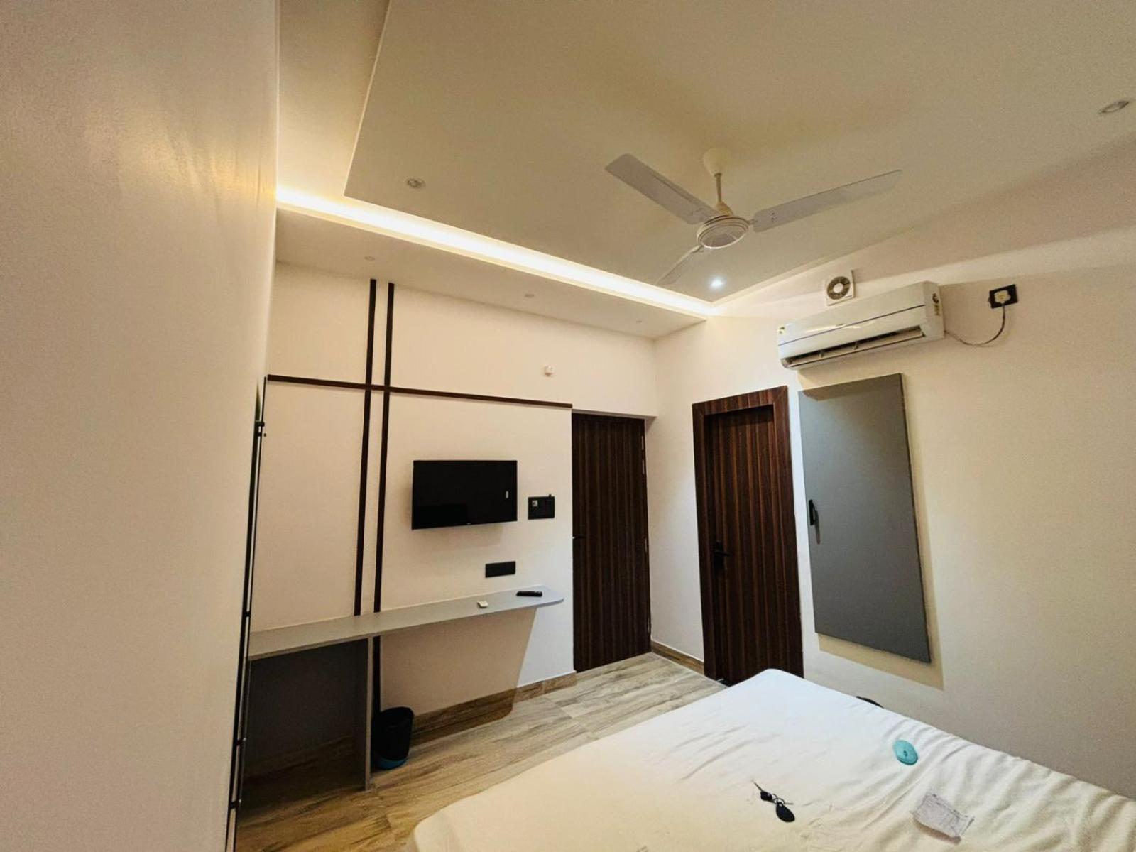 Hotel Taj Way By Jyoti Villa Agra  Ngoại thất bức ảnh