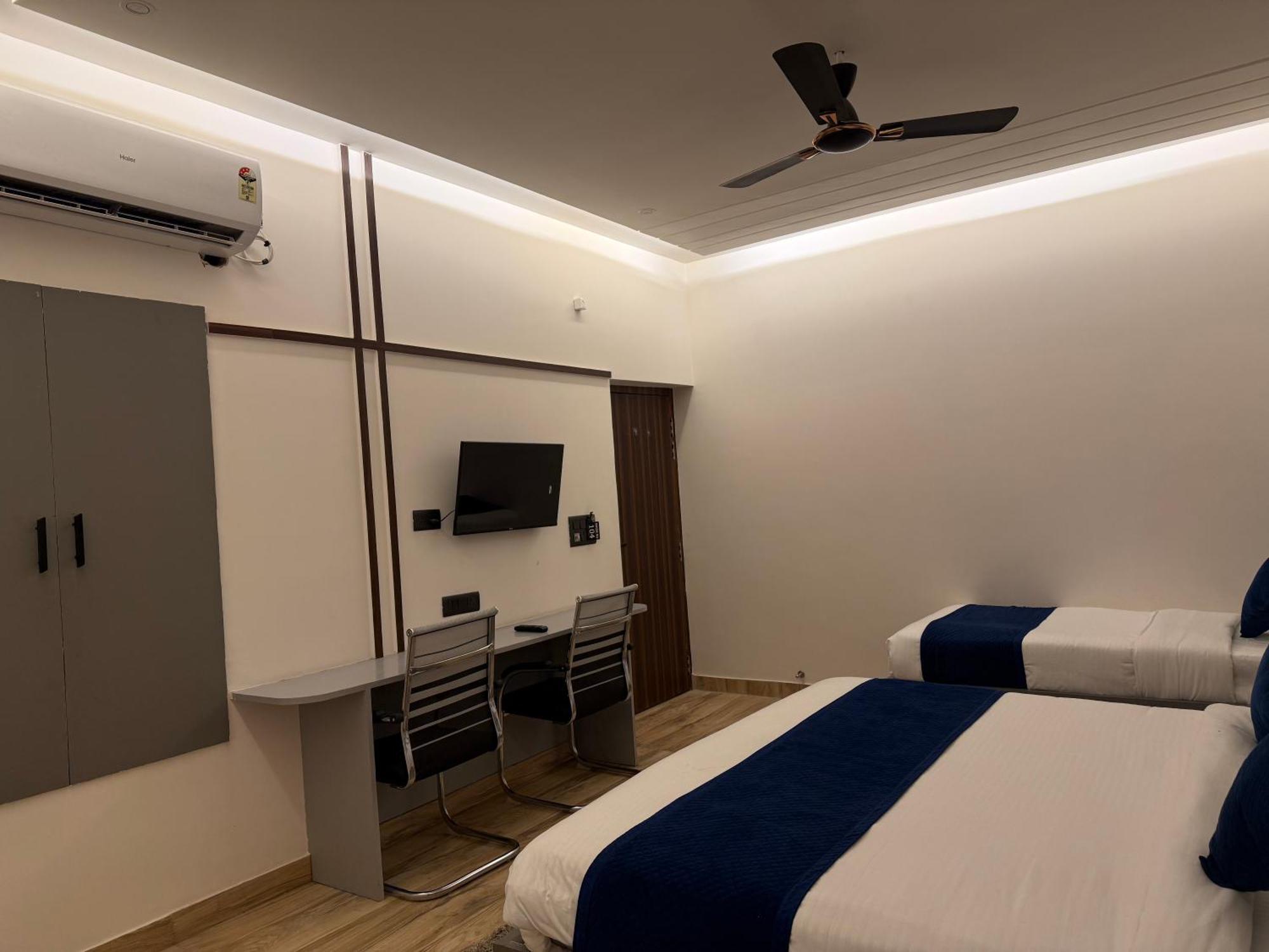 Hotel Taj Way By Jyoti Villa Agra  Ngoại thất bức ảnh