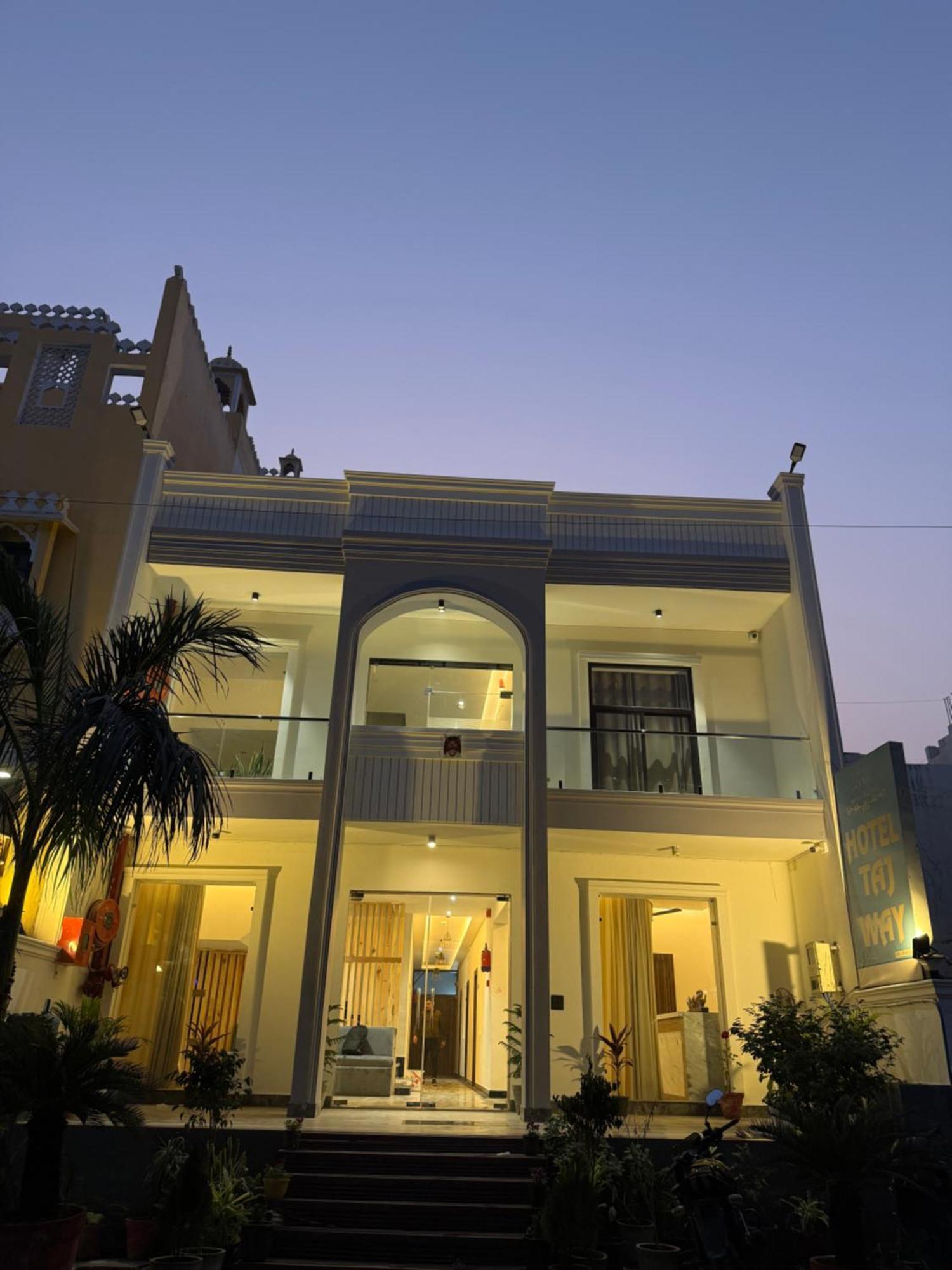 Hotel Taj Way By Jyoti Villa Agra  Ngoại thất bức ảnh
